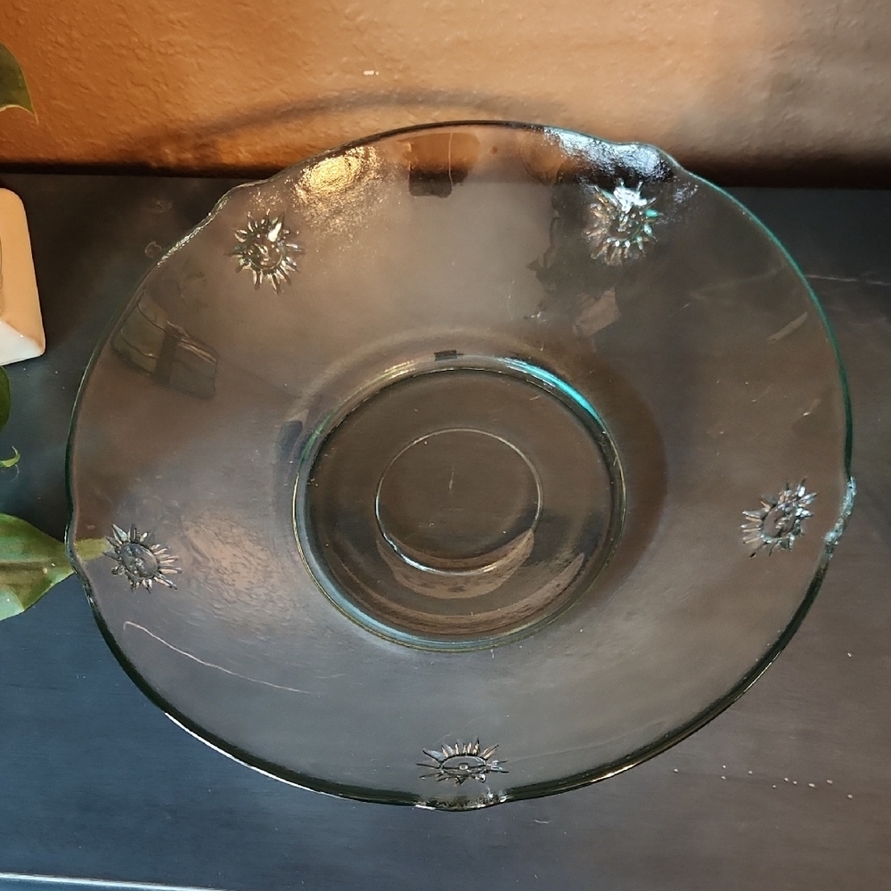 San Miguel Recycled Glass Serving Bowl With Sun Motif EUC